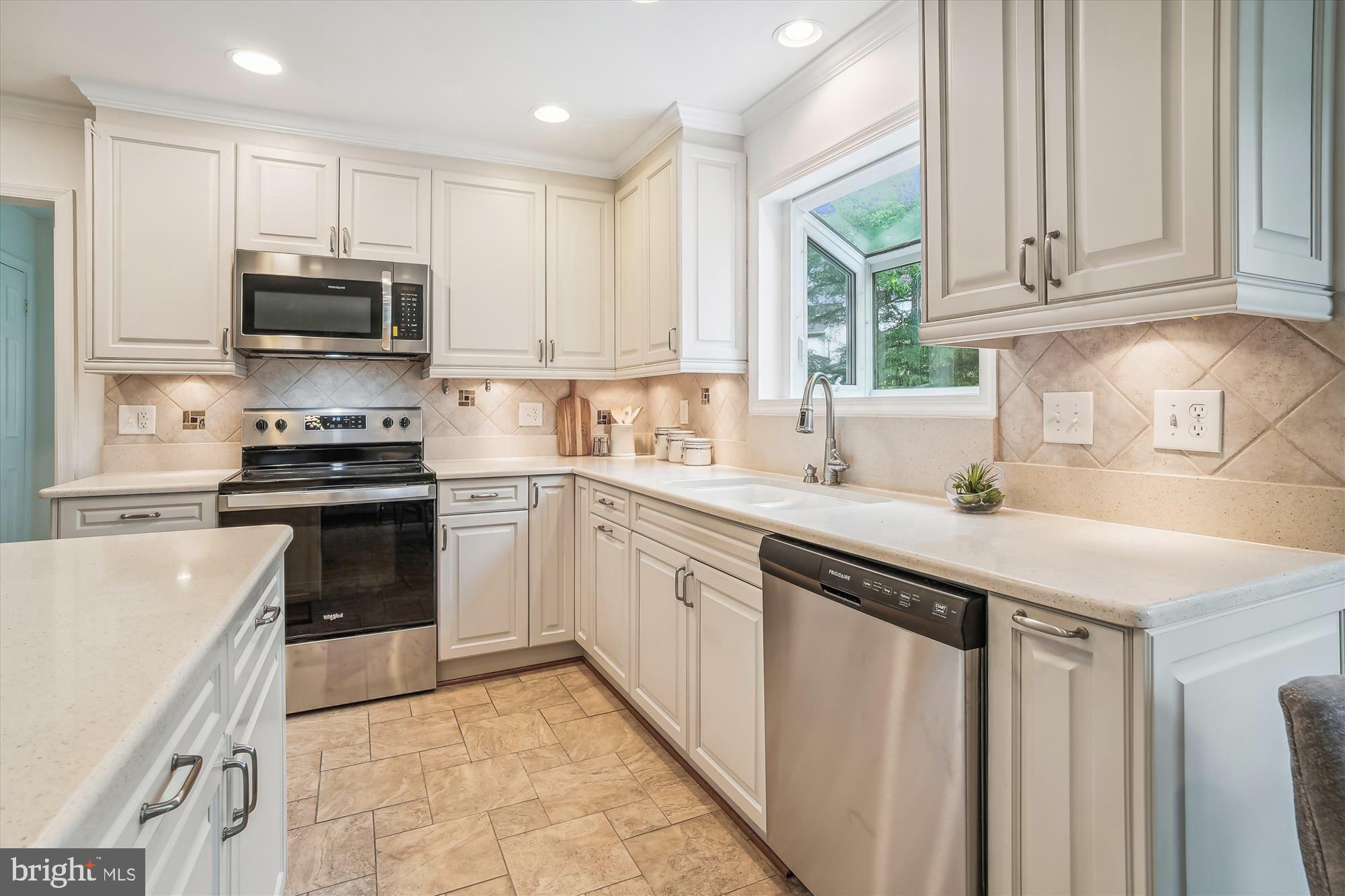 FRANKLIN FARM - Residential