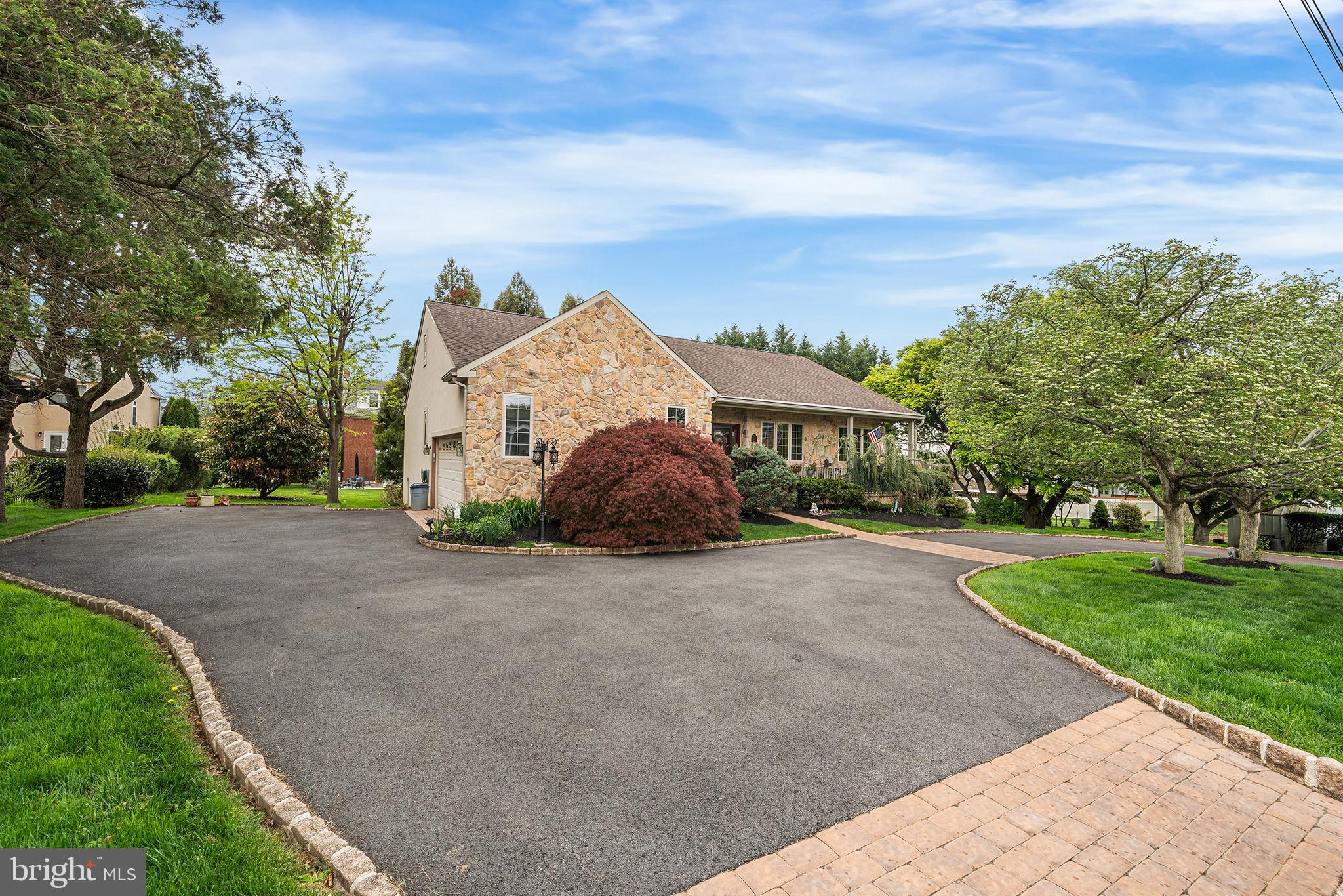 CONSHOHOCKEN - Residential