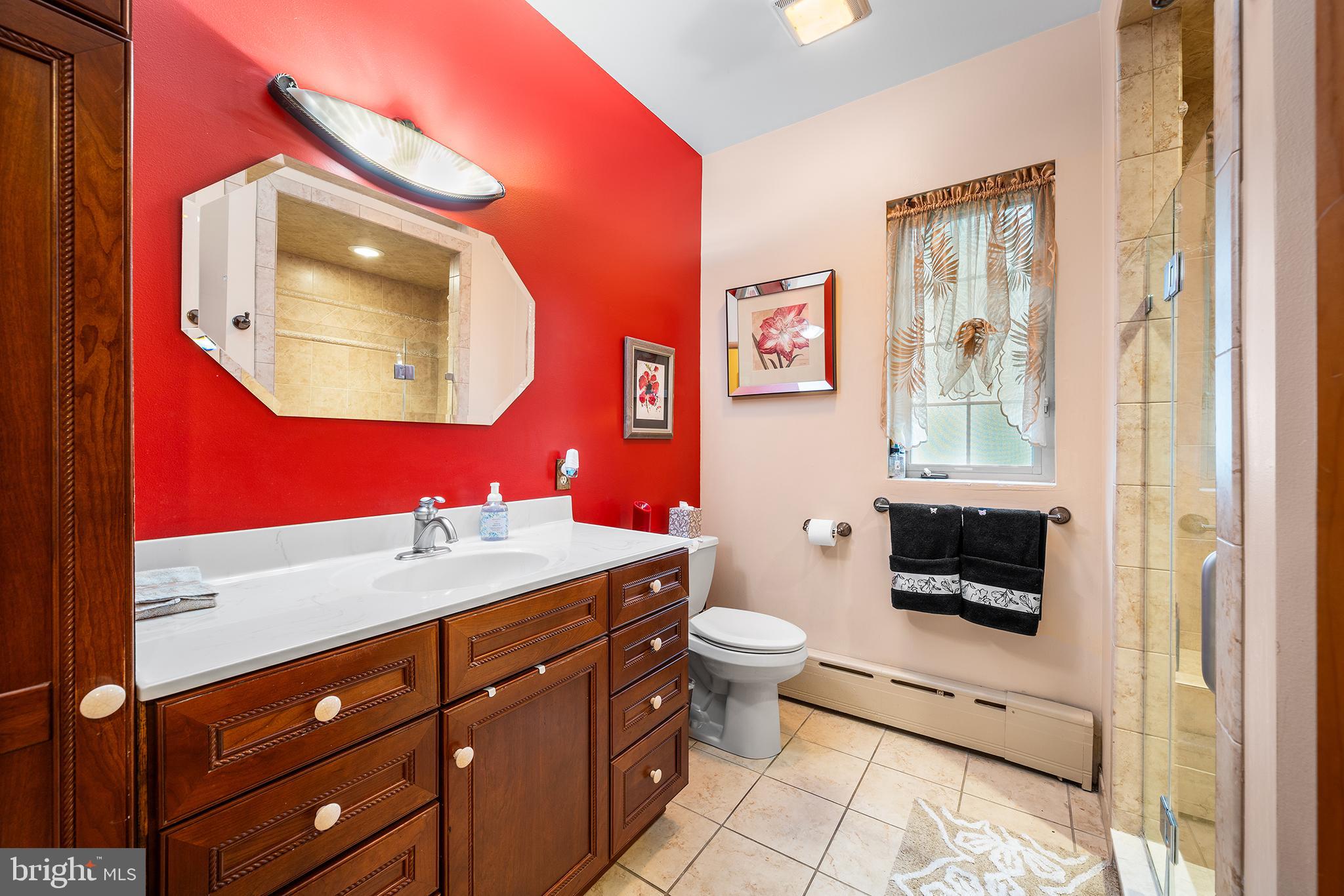 CONSHOHOCKEN - Residential