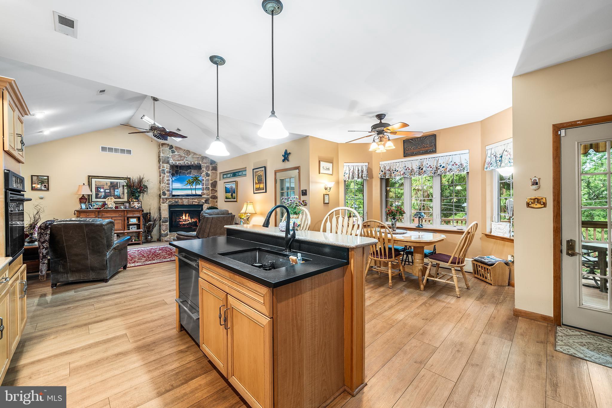 CONSHOHOCKEN - Residential