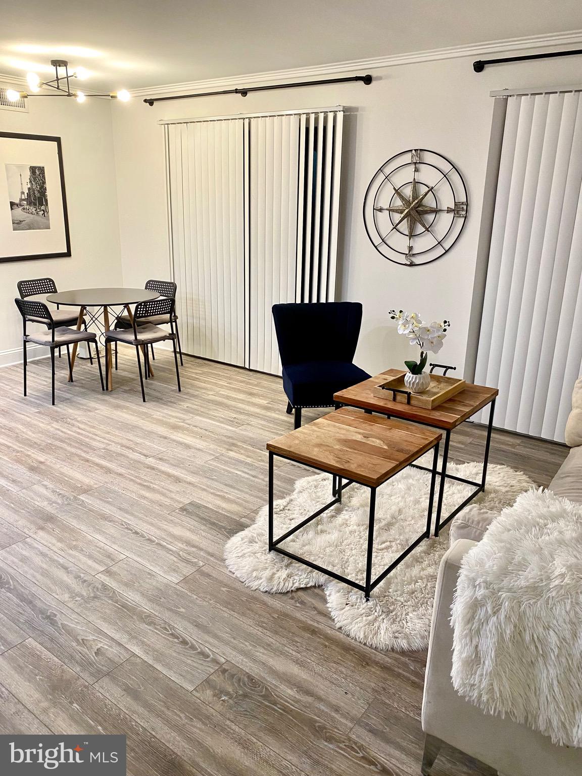 2bed/1Bath Condo in the heart of Annandale! Amazing location. Just renovated , Water and gas is included. One PARKING space included, can get additional PARKING passes for annual fee once per year !! Huge patio with TWO large sliding glass doors. kitchen Spacious kitchen w/ a pantry. Large bedrooms and Walk-in closet. Laundry in building. Recently renovated! This spacious home features an open-concept layout with brand new flooring throughout, a modern kitchen with updated finishes, and fresh paint in every room. just minutes from major highways, shopping, and schools. Move-in ready and shows beautifully!
Steps to public transportation, tons of shopping and dining, across the street from Safeway. Easy access to 495, 395, Columbia Pike.
NO PETS, NO SMOKING !!!