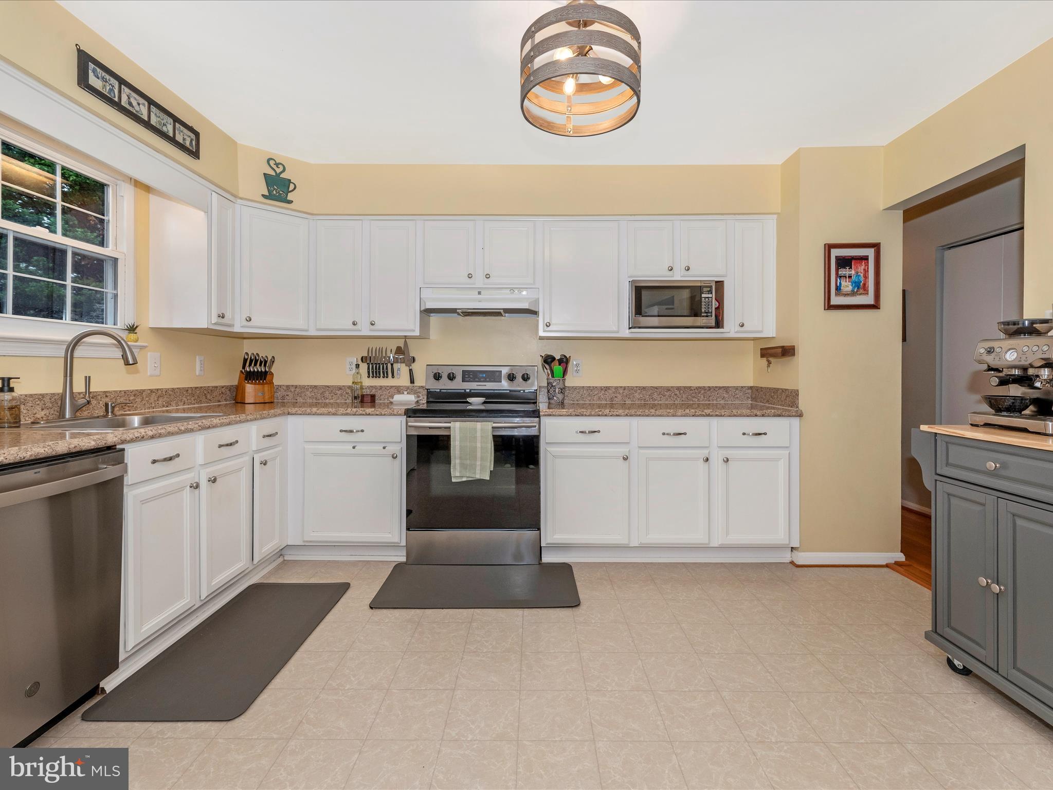 SWEEPSTAKES - Residential Lease