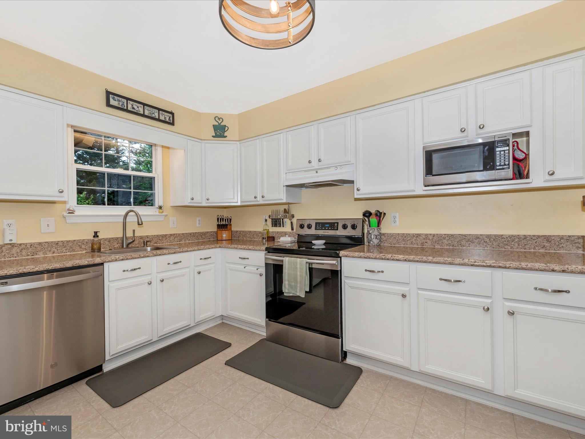 SWEEPSTAKES - Residential Lease