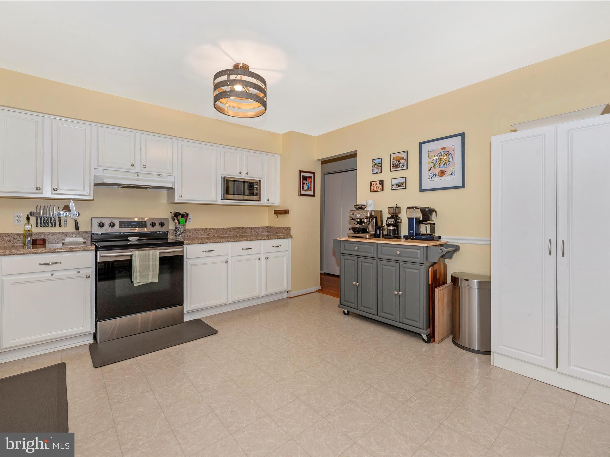 SWEEPSTAKES - Residential Lease