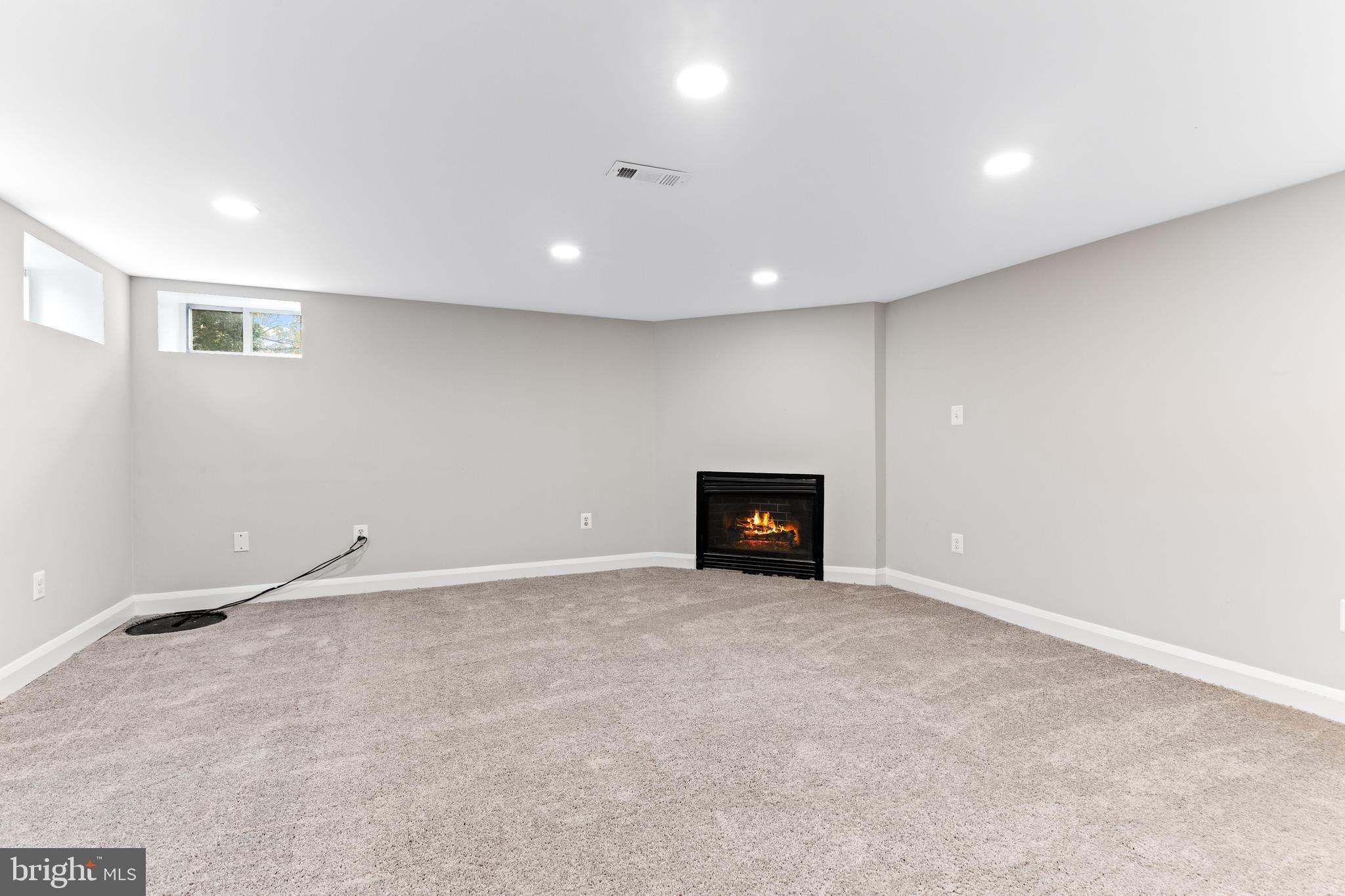 ACADEMY HEIGHTS - Residential