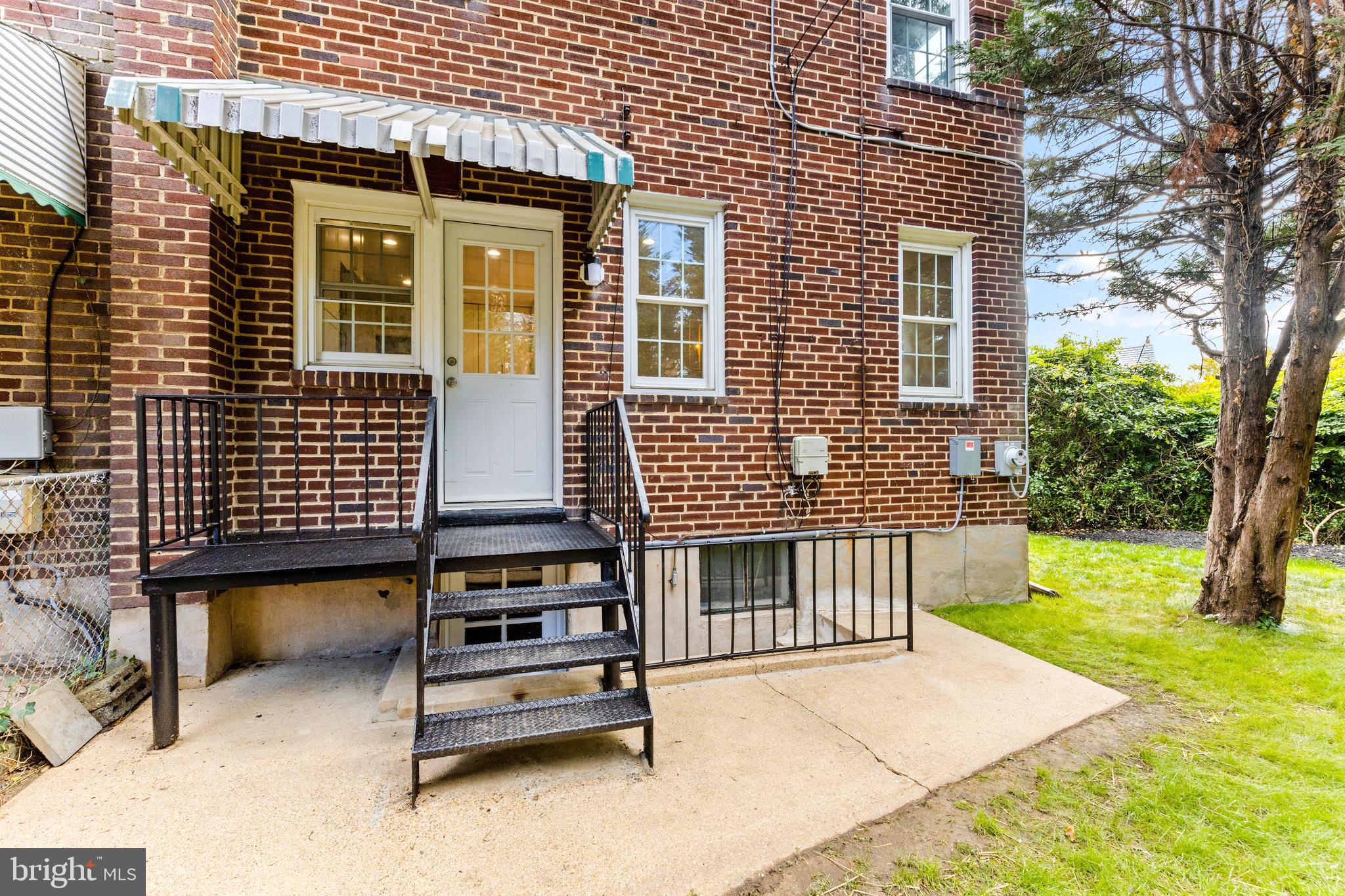 ACADEMY HEIGHTS - Residential