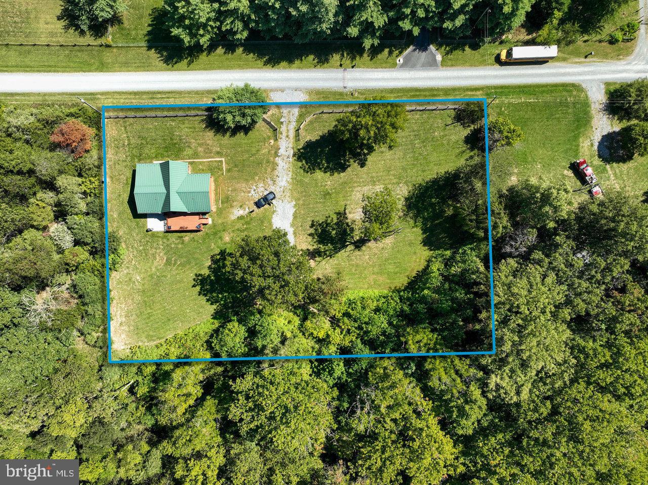 RIVER HILLS - Residential