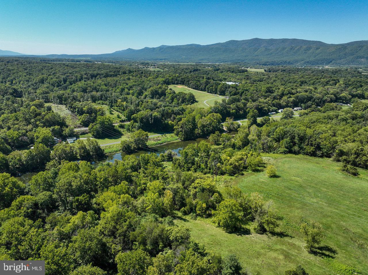 RIVER HILLS - Residential