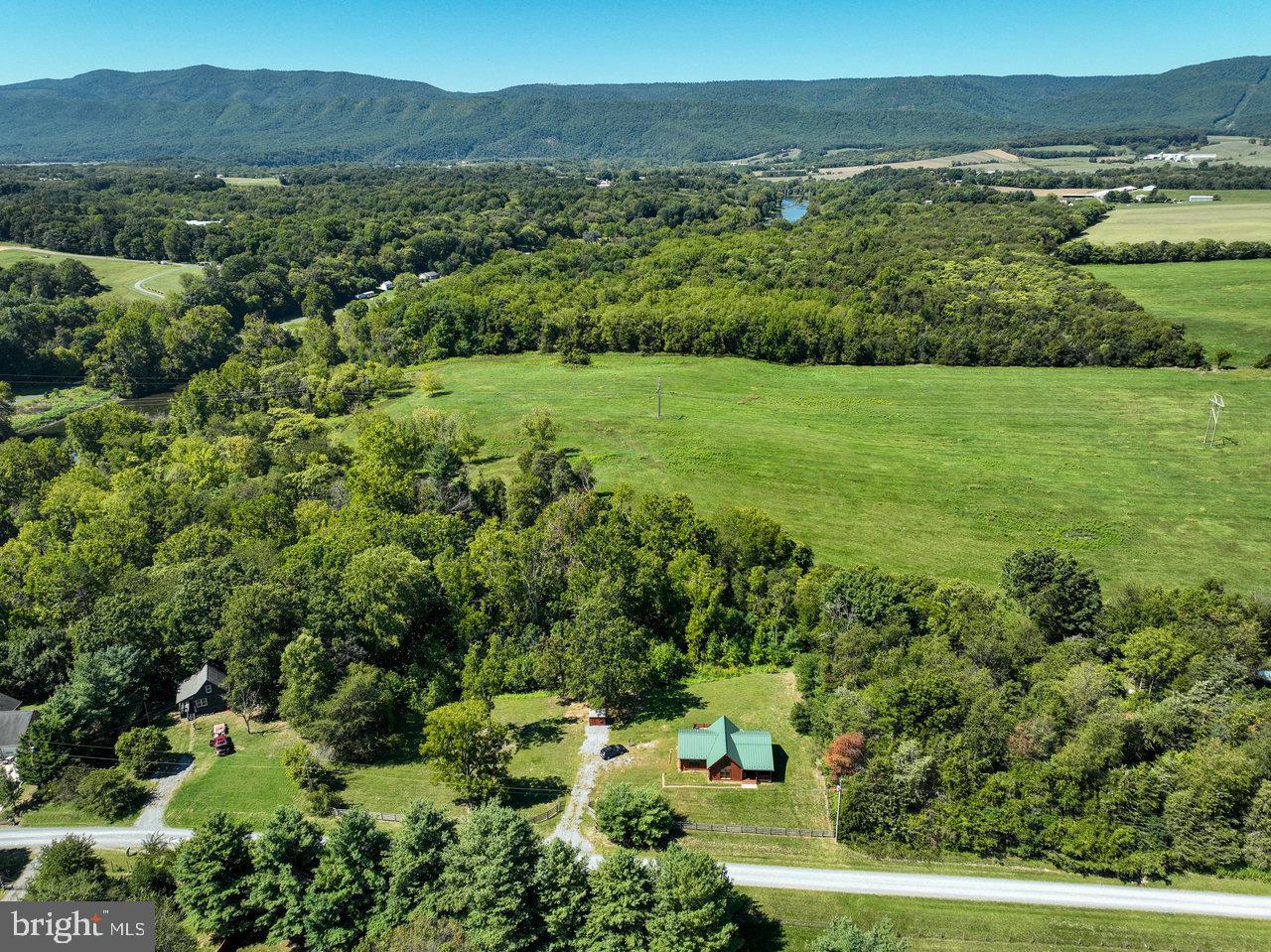 RIVER HILLS - Residential