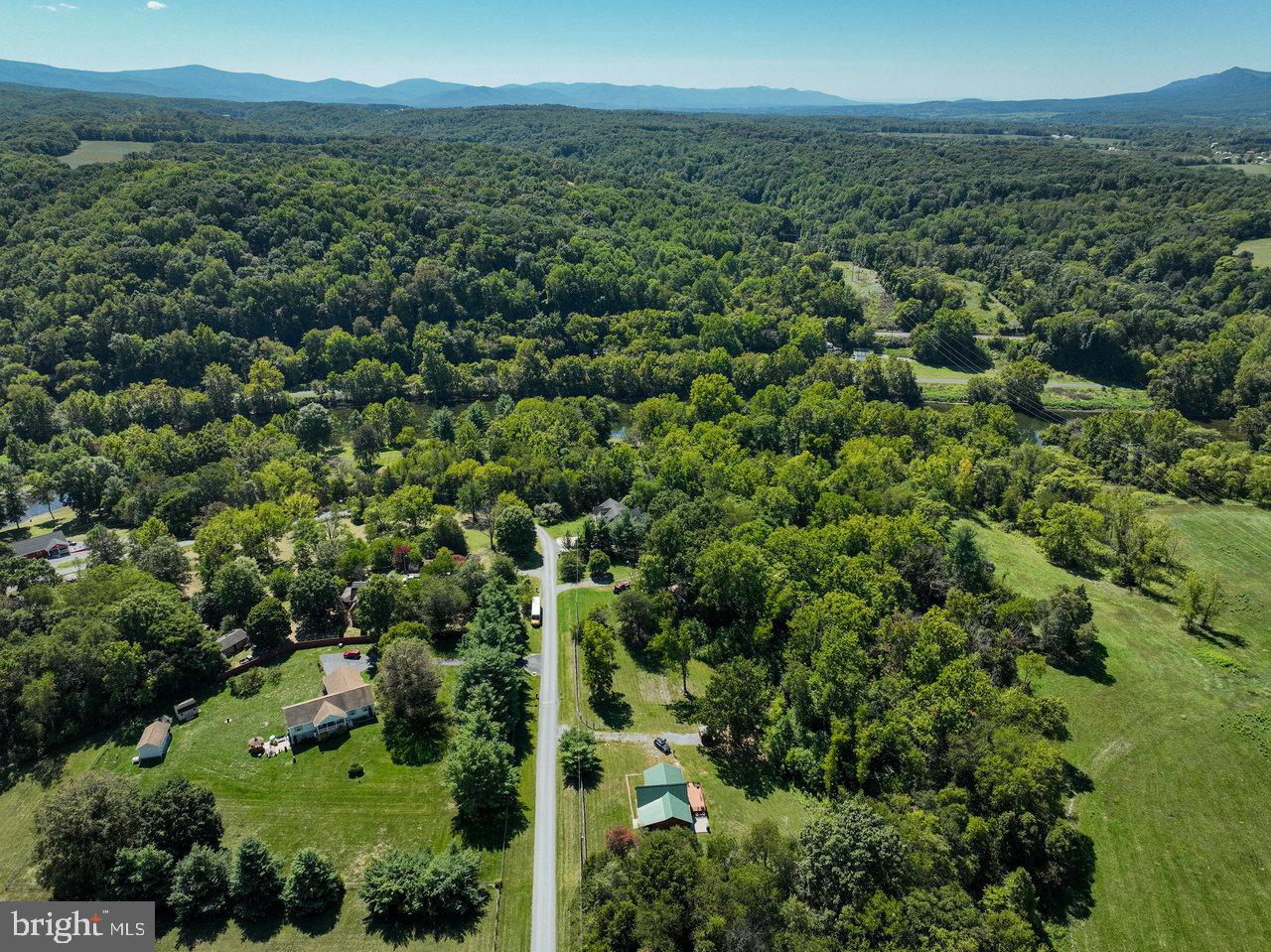 RIVER HILLS - Residential