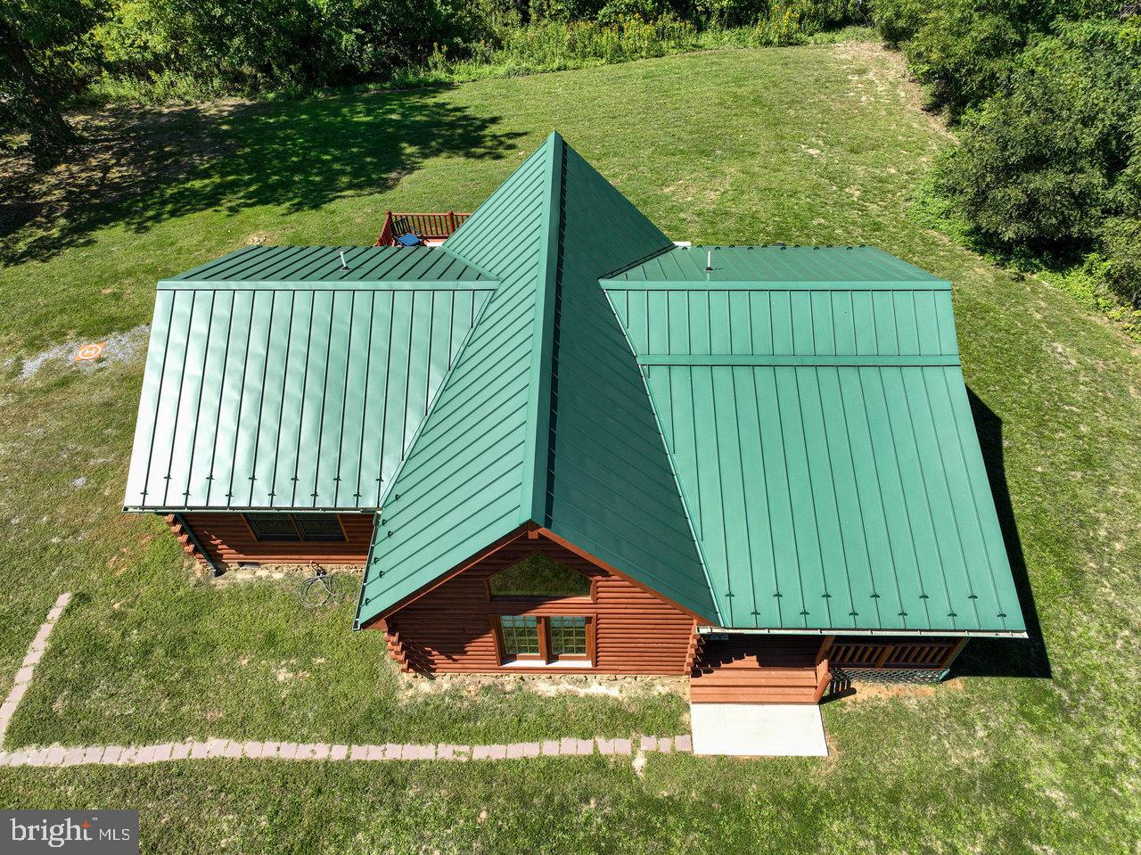 RIVER HILLS - Residential