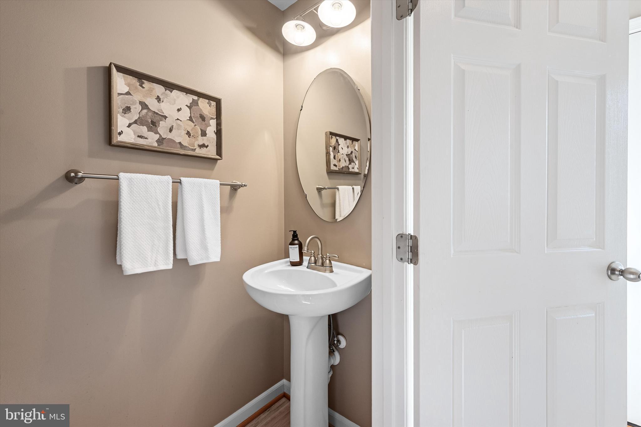 LAKELAND PLACE - Residential