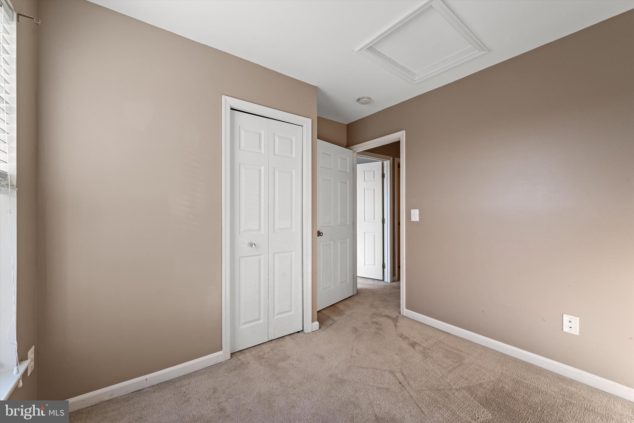 LAKELAND PLACE - Residential