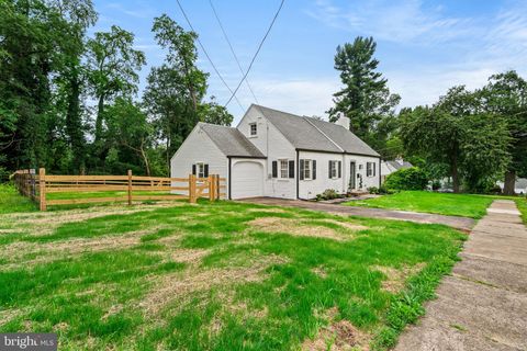 929 GILBERT ROAD CHELTENHAM PA 19012