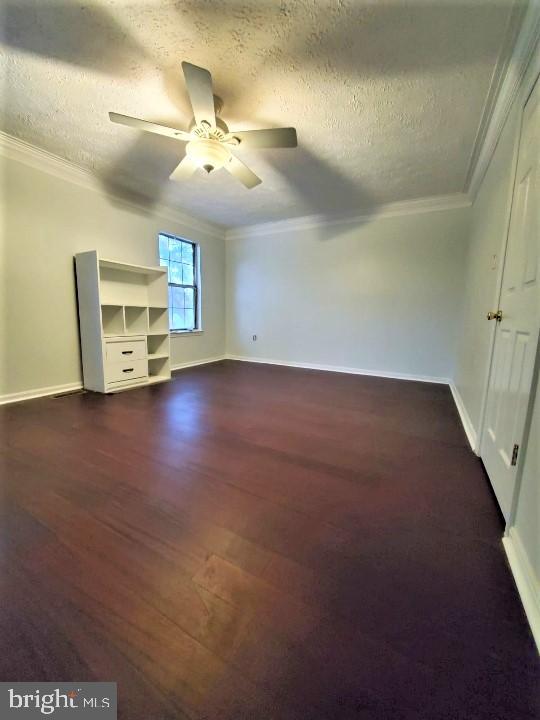 ROSECROFT VILLAGE PLAT T - Residential