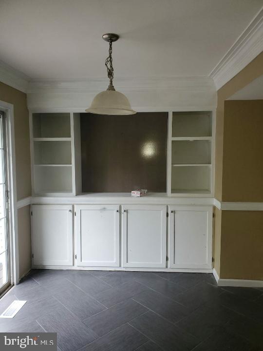 ROSECROFT VILLAGE PLAT T - Residential