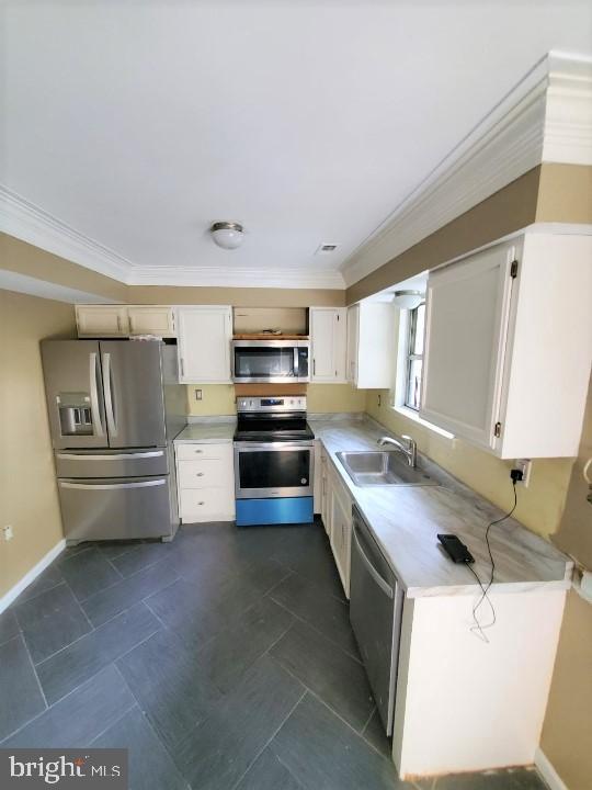 ROSECROFT VILLAGE PLAT T - Residential