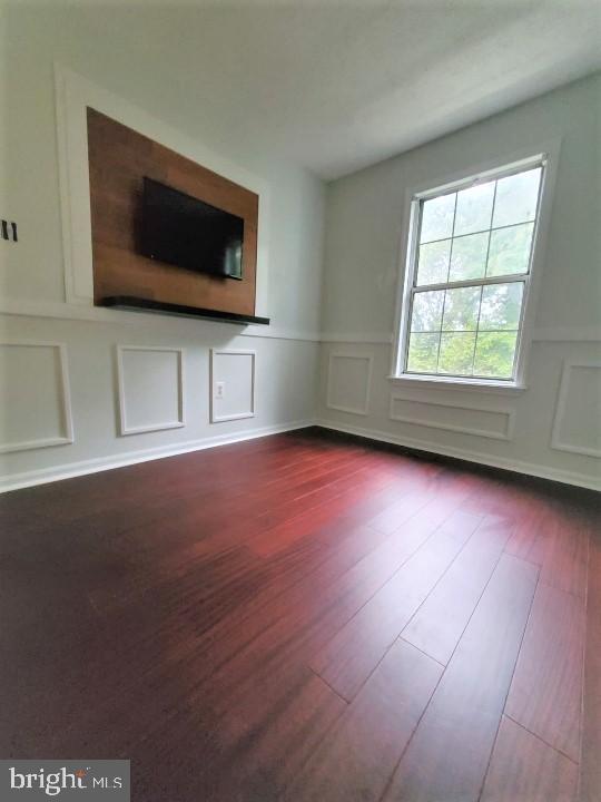 ROSECROFT VILLAGE PLAT T - Residential