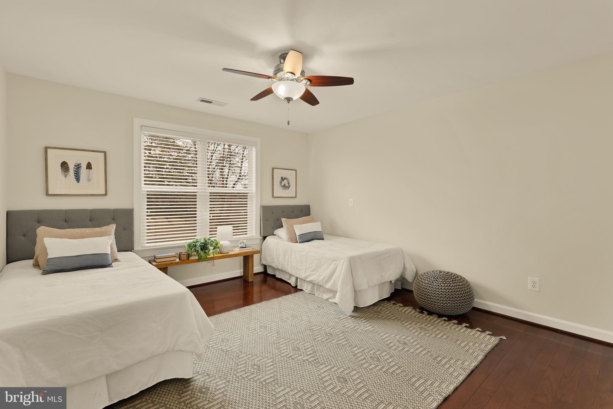 TYLER PARK - Residential