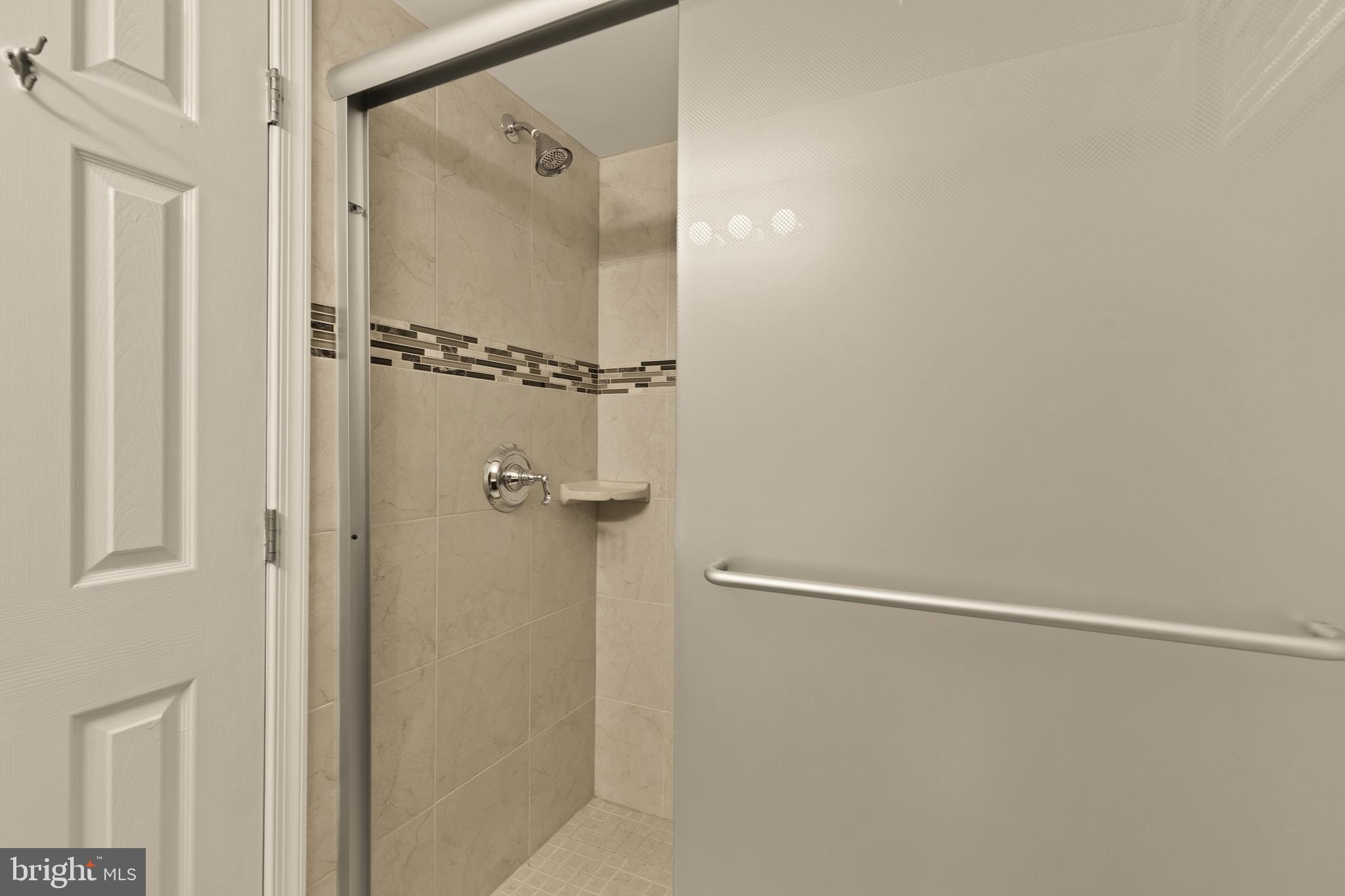 TYLER PARK - Residential