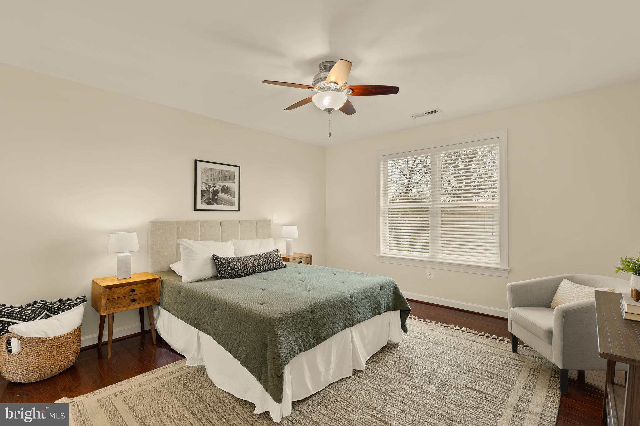 TYLER PARK - Residential