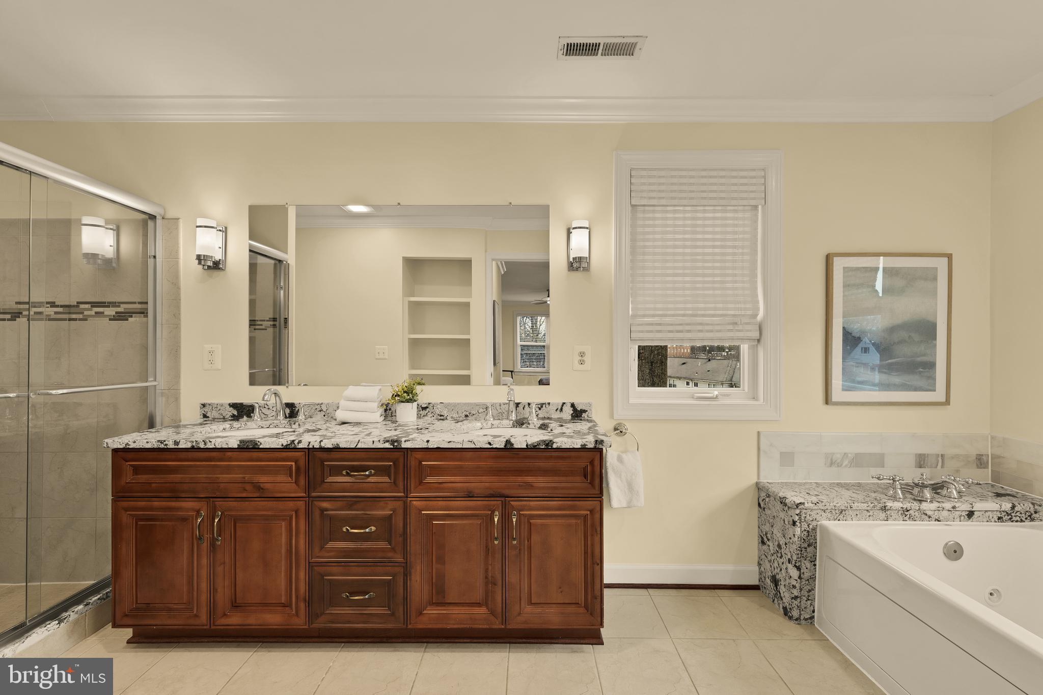 TYLER PARK - Residential