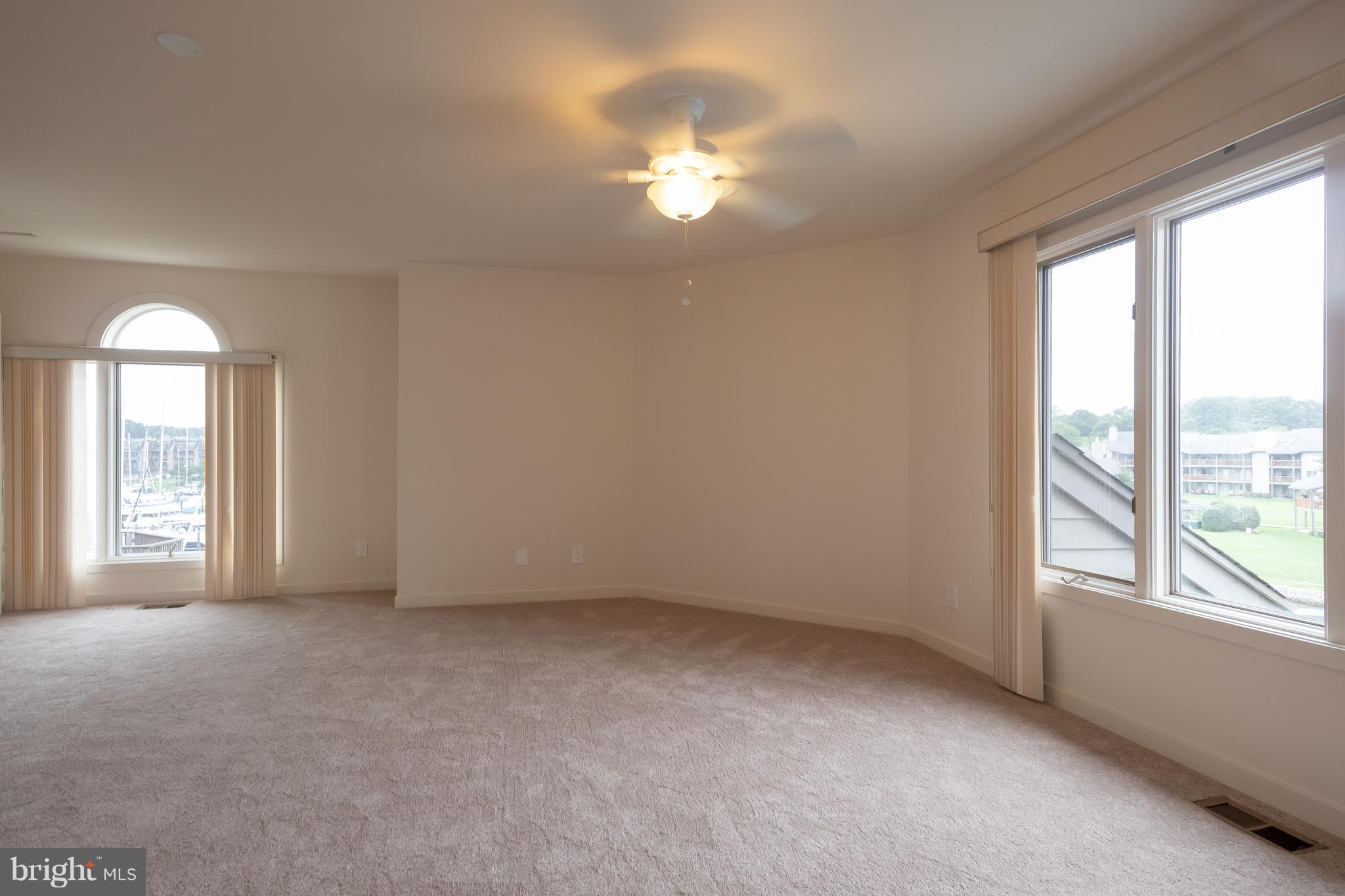 VILLAGE OF CHESAPEAKE HARBOUR - Residential