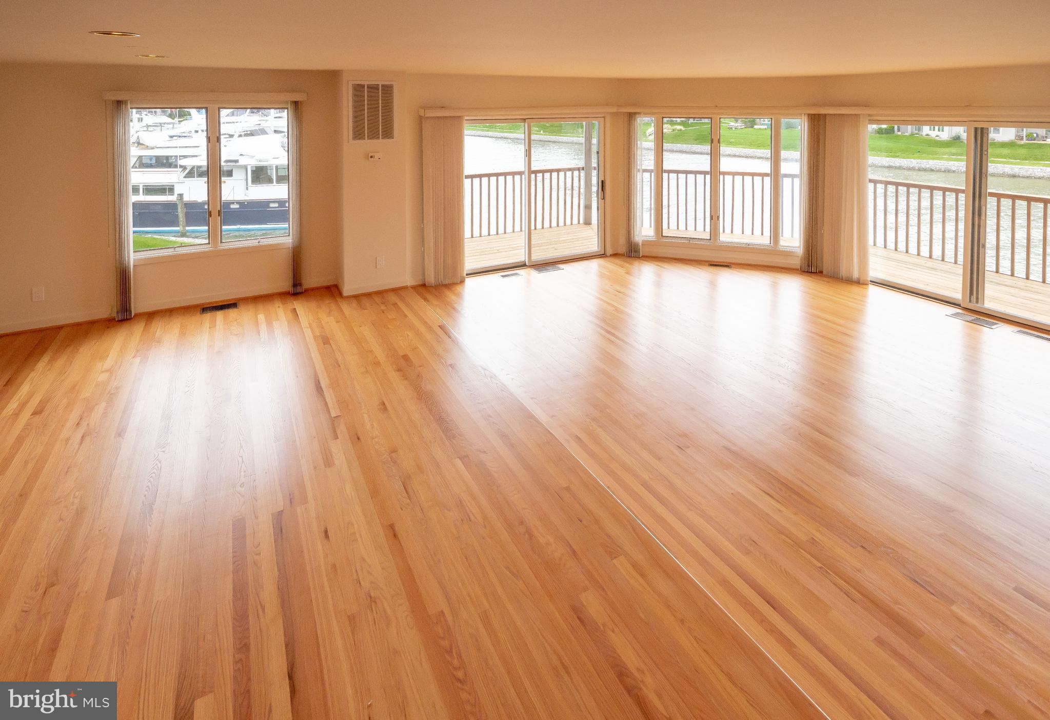 VILLAGE OF CHESAPEAKE HARBOUR - Residential