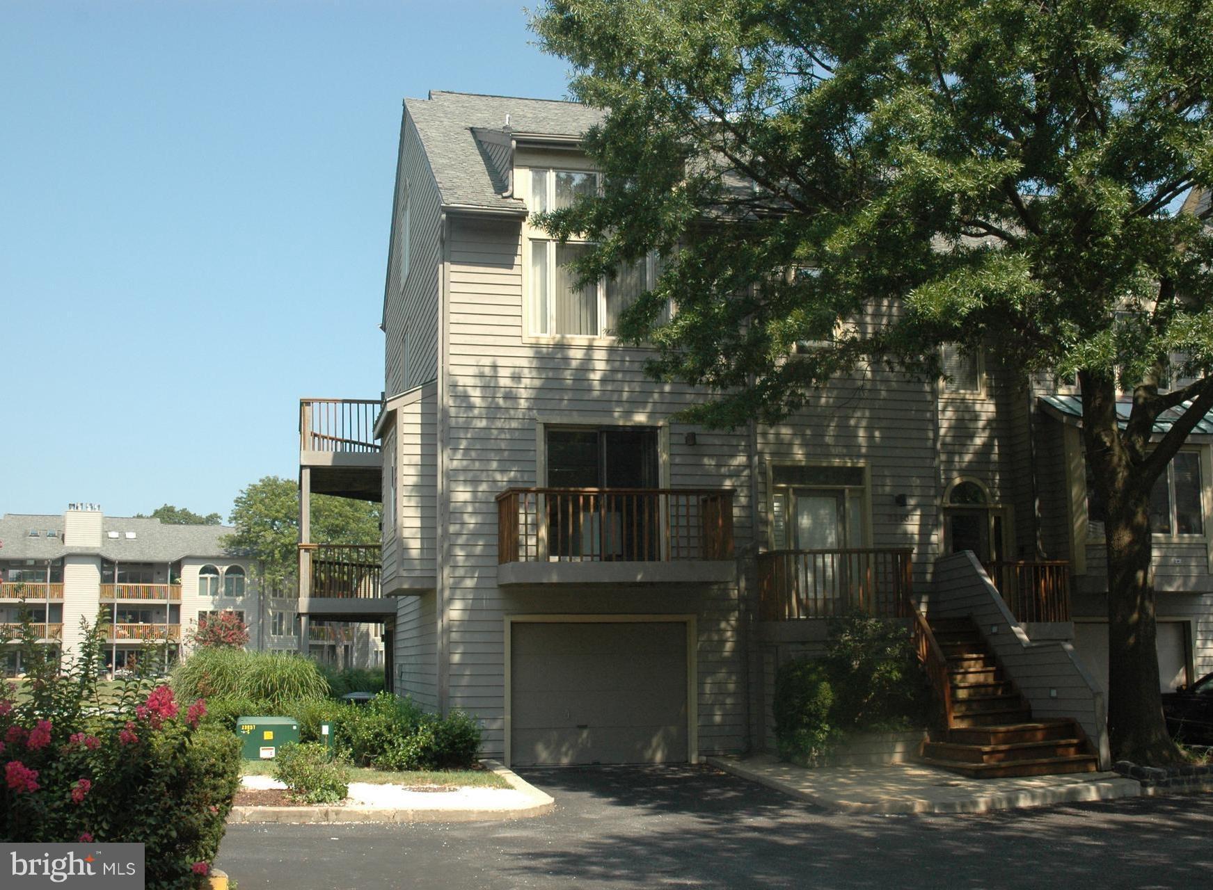 VILLAGE OF CHESAPEAKE HARBOUR - Residential