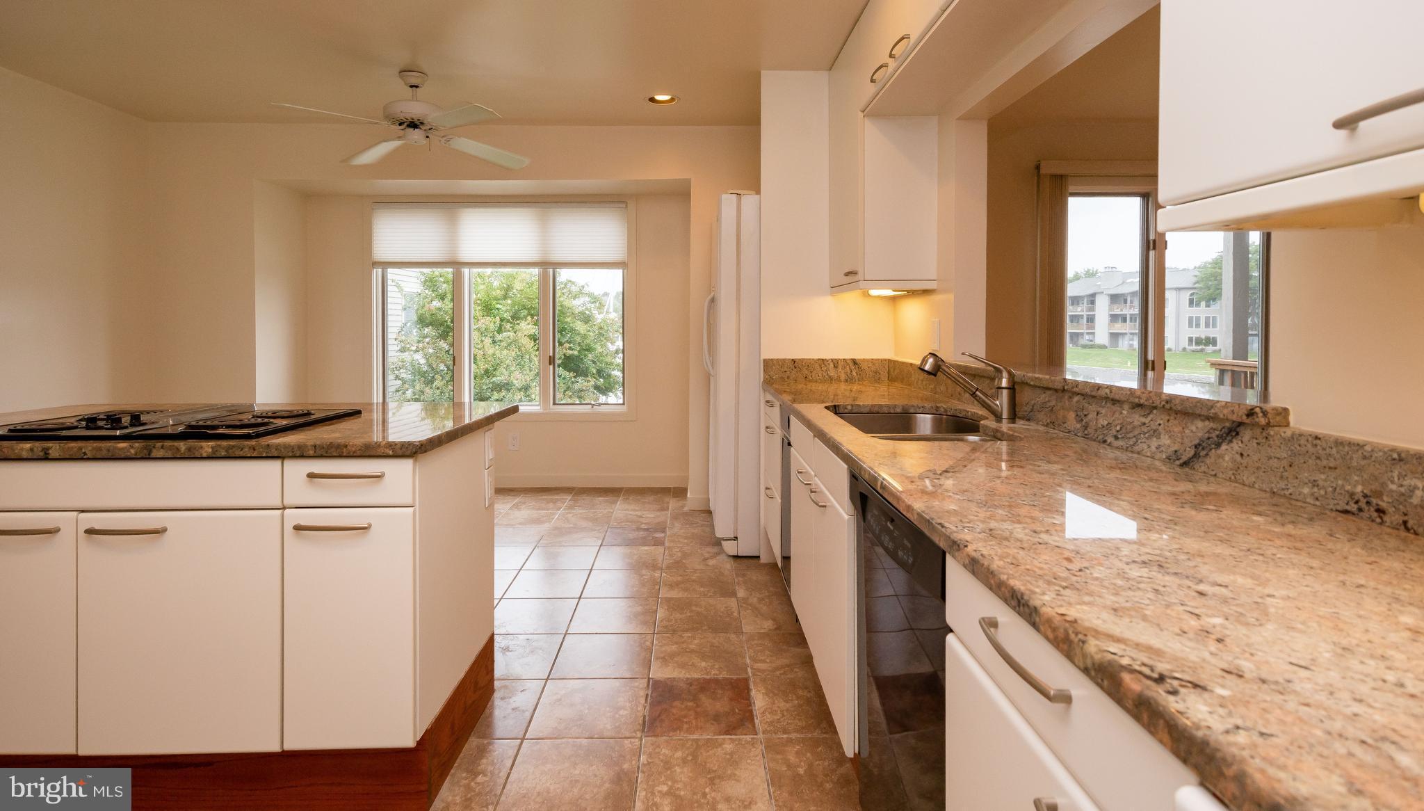 VILLAGE OF CHESAPEAKE HARBOUR - Residential