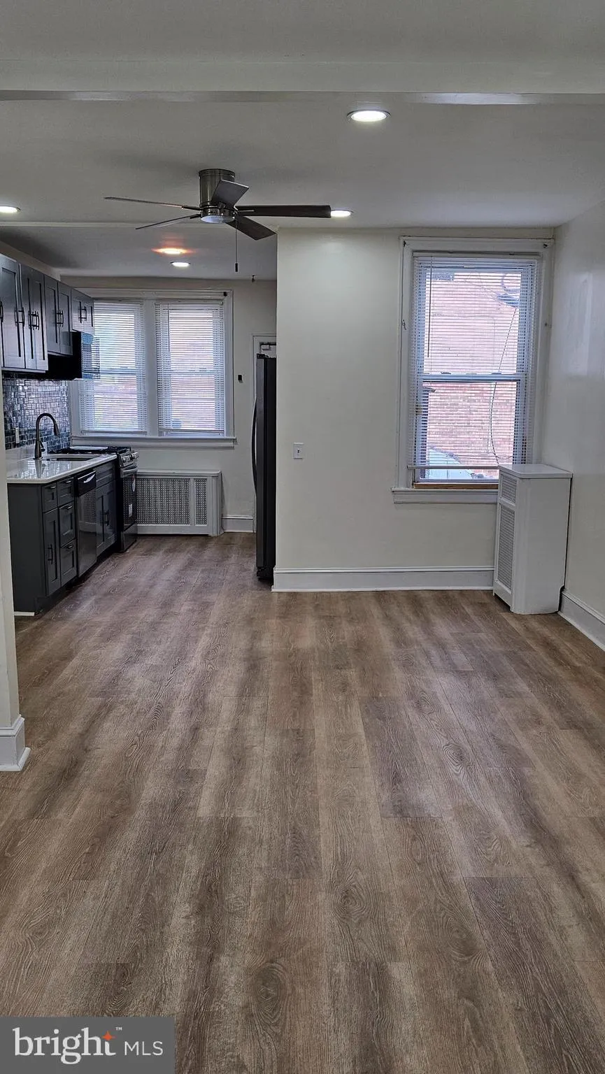 Philadelphia, Pennsylvania 19120, United States, 3 Bedrooms Bedrooms, ,2 BathroomsBathrooms,Residential,Active,118710