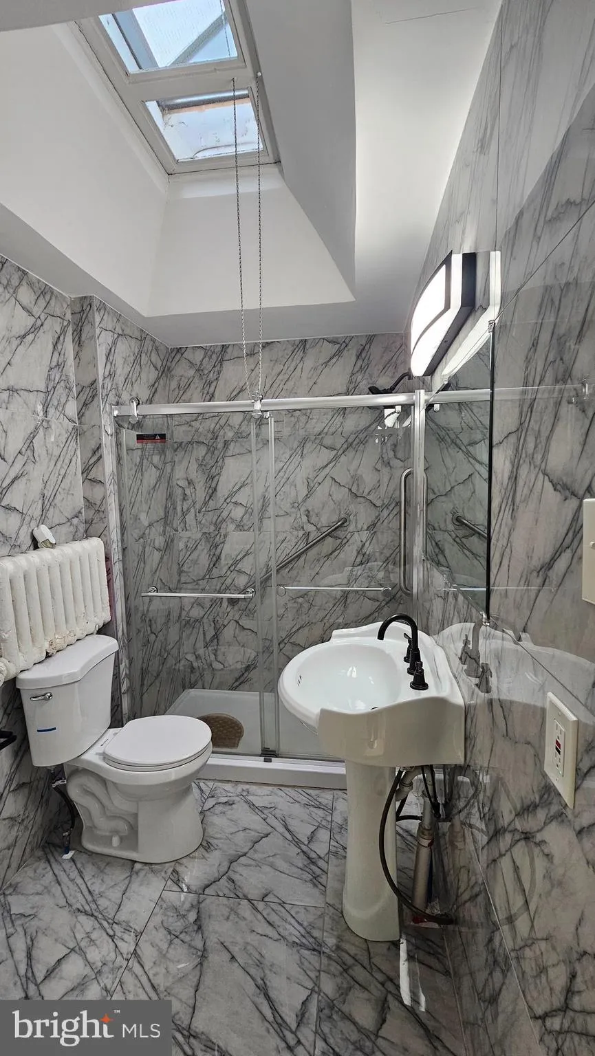 Philadelphia, Pennsylvania 19120, United States, 3 Bedrooms Bedrooms, ,2 BathroomsBathrooms,Residential,Active,118710