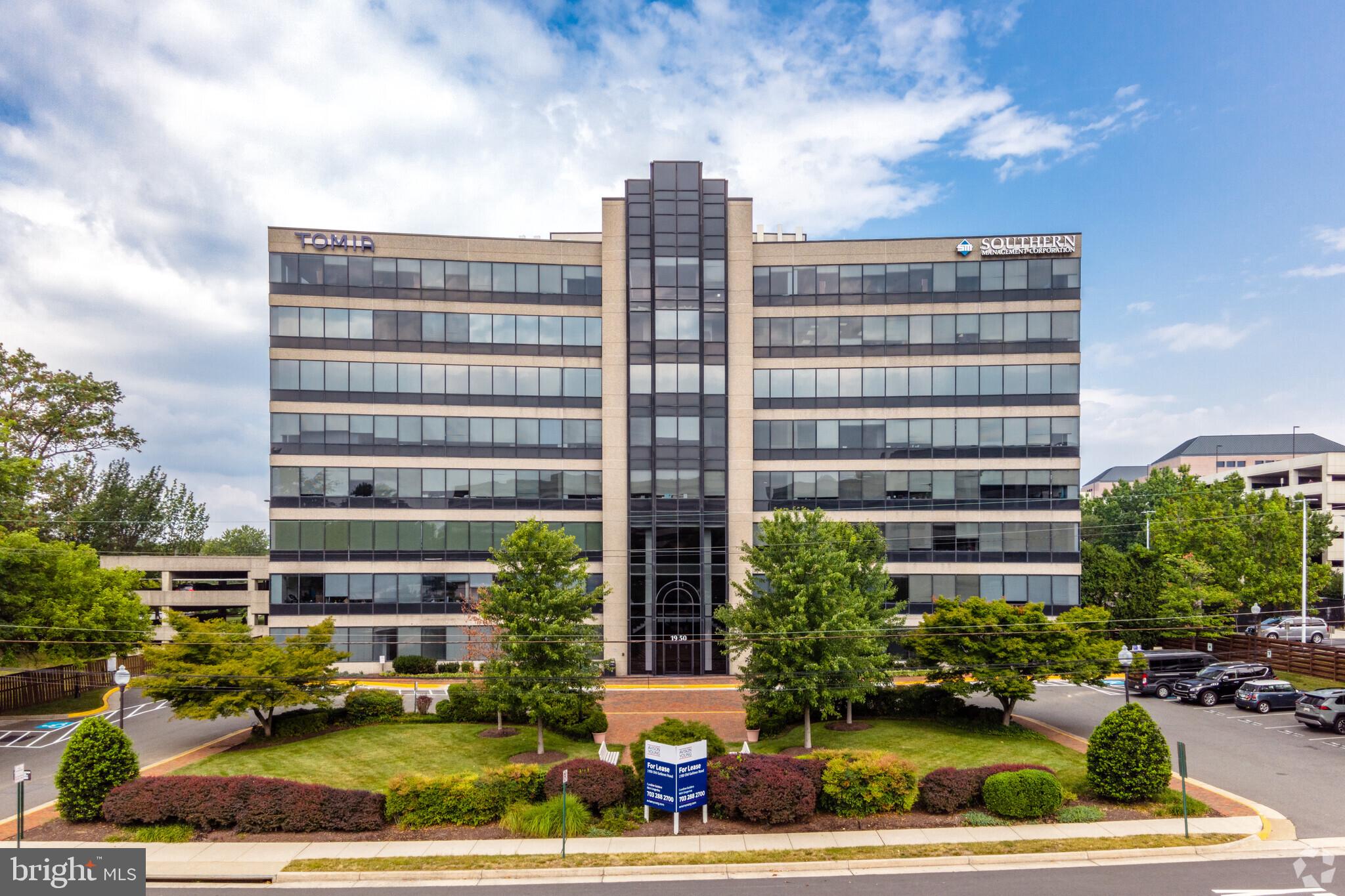 1950 OLD GALLOWS ROAD