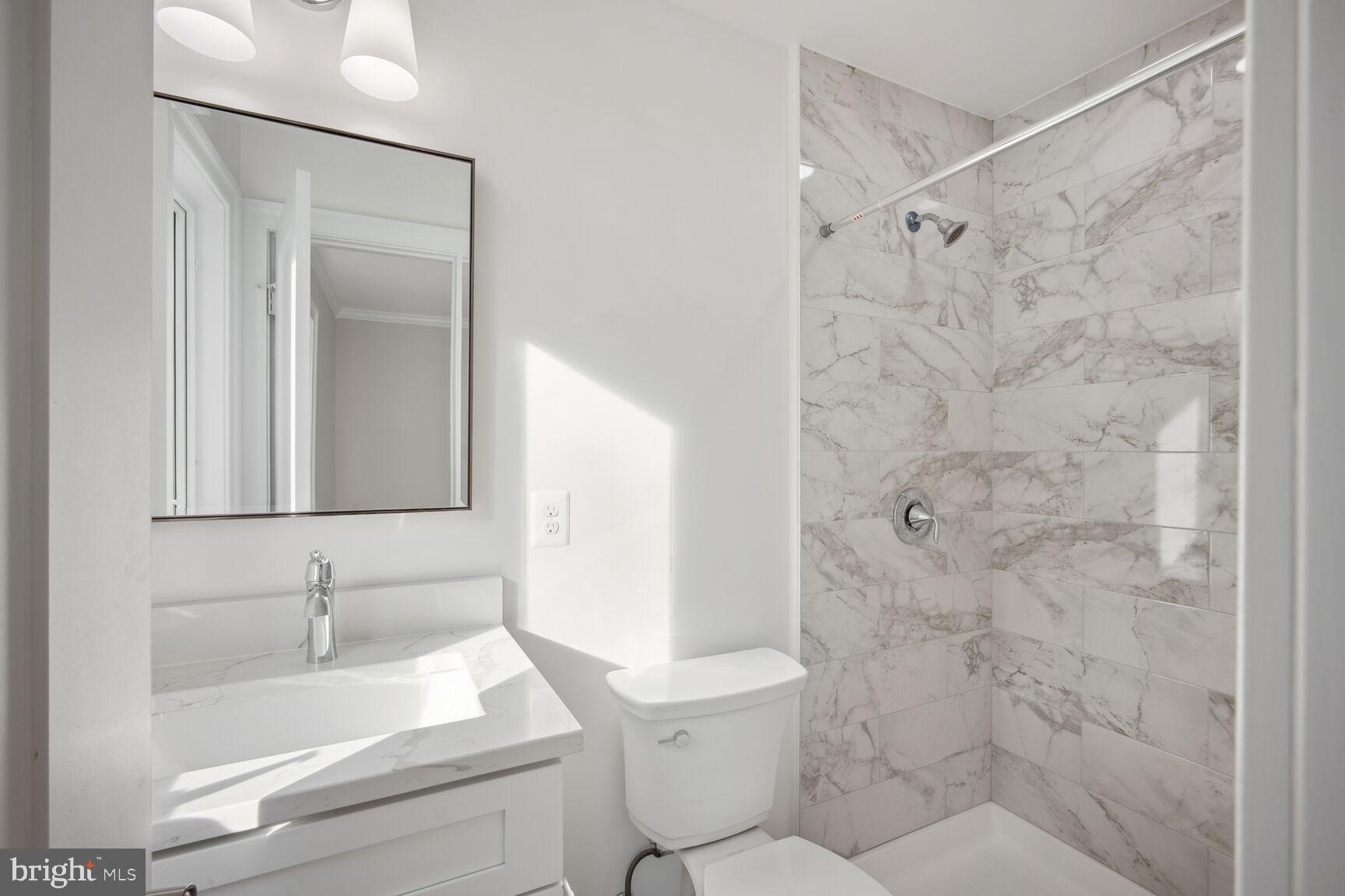 WEST SPRINGFIELD - Residential