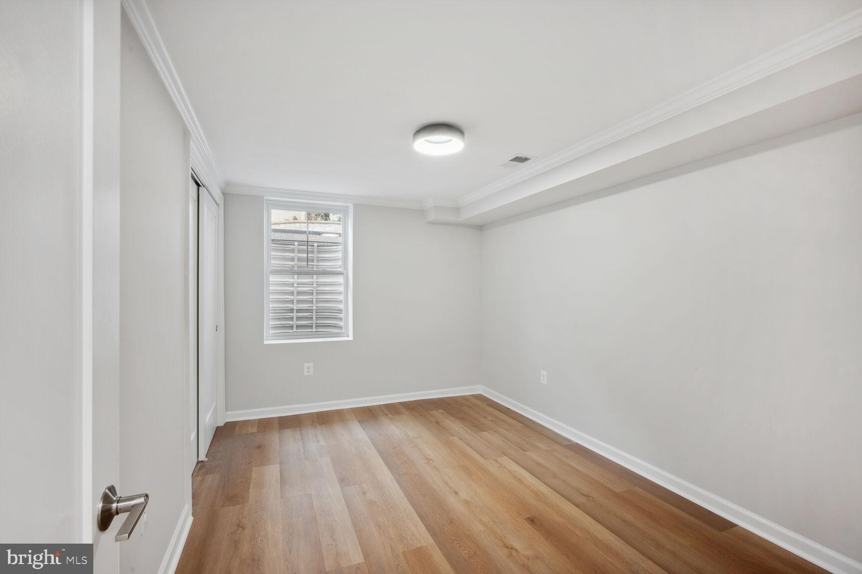 WEST SPRINGFIELD - Residential