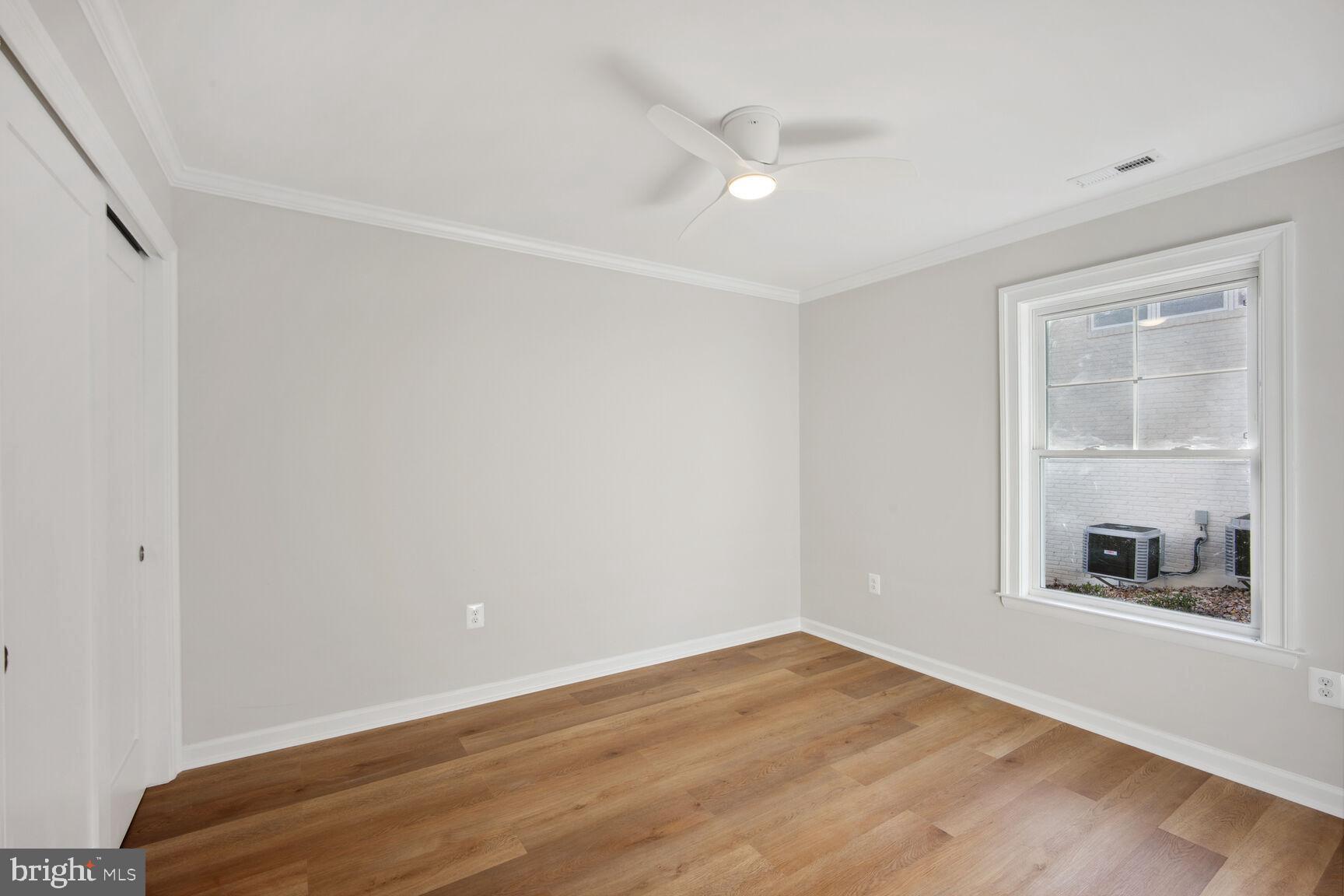 WEST SPRINGFIELD - Residential