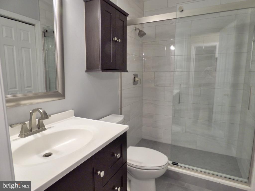 CONCORD VILLAGE - Residential Lease