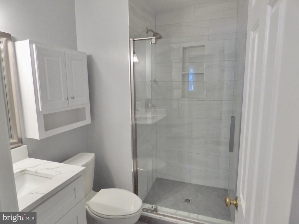 CONCORD VILLAGE - Residential Lease