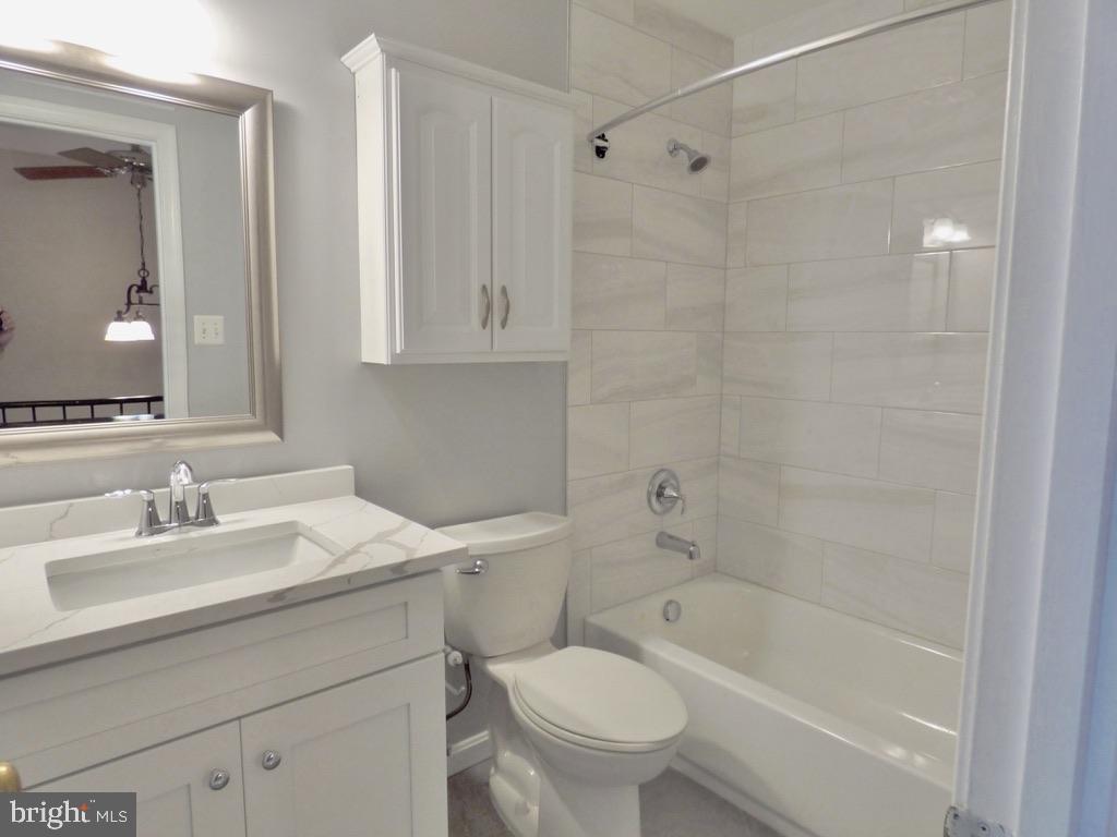 CONCORD VILLAGE - Residential Lease