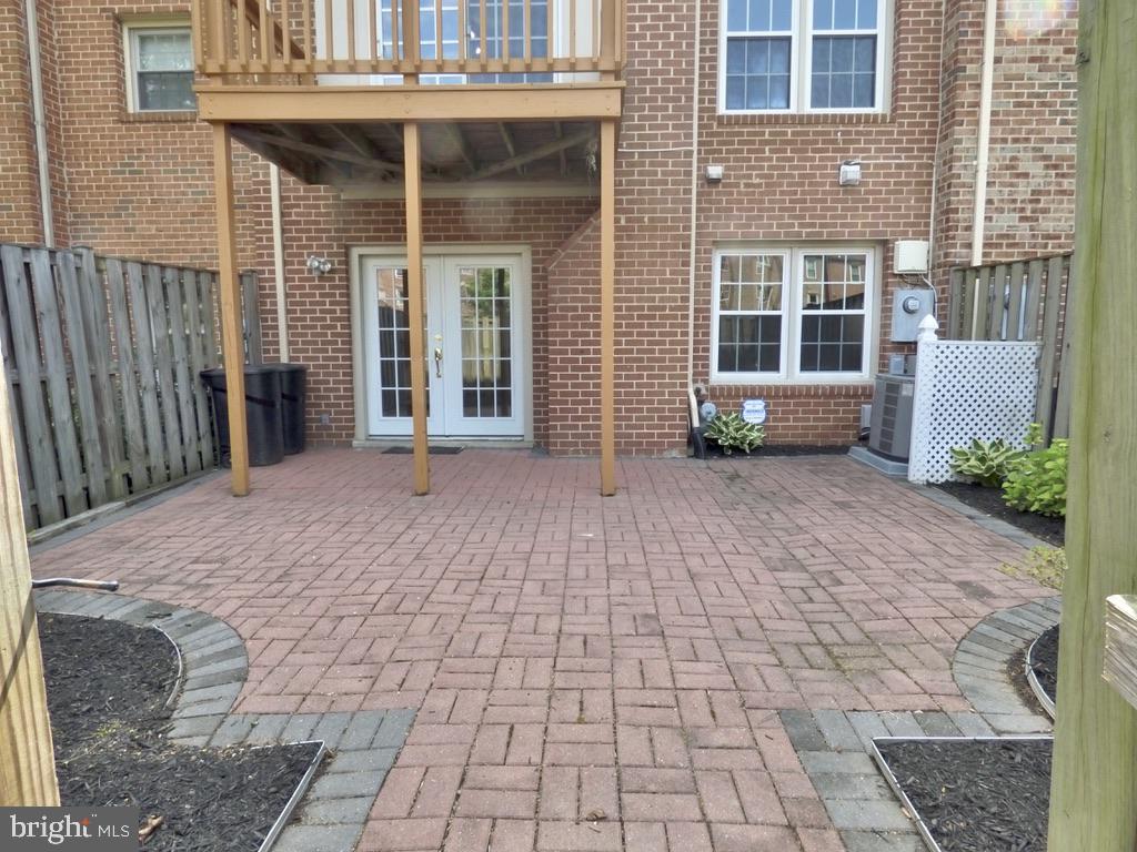 CONCORD VILLAGE - Residential Lease