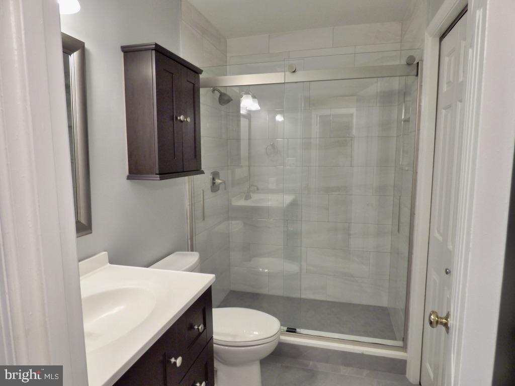 CONCORD VILLAGE - Residential Lease