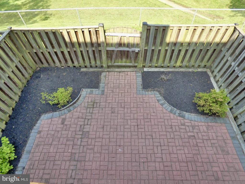 CONCORD VILLAGE - Residential Lease