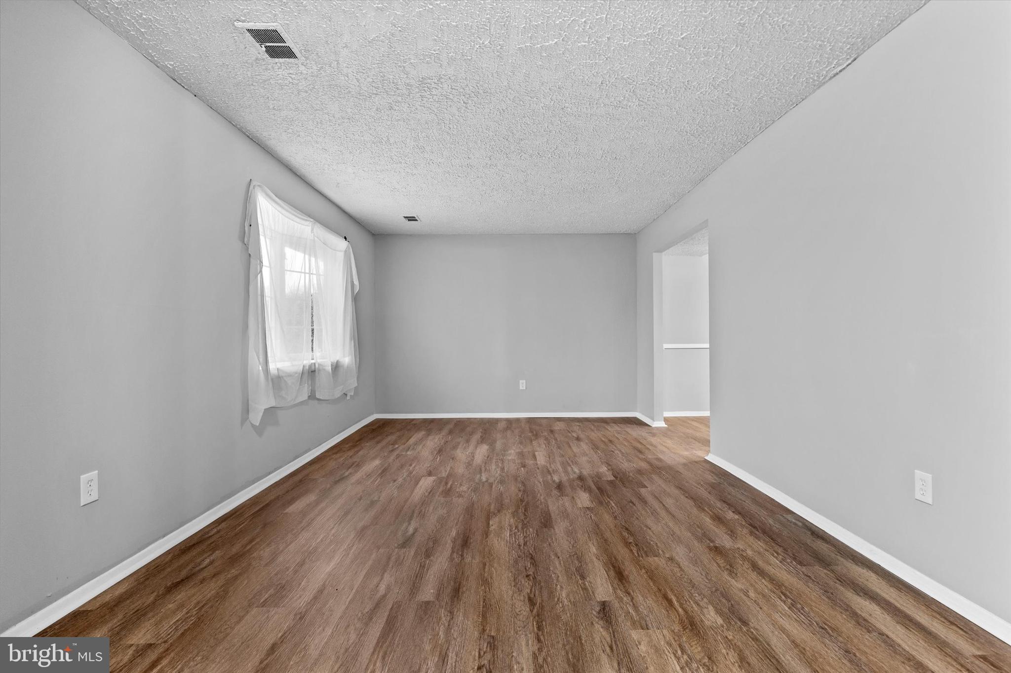 EDGEWOOD MEADOWS - Residential