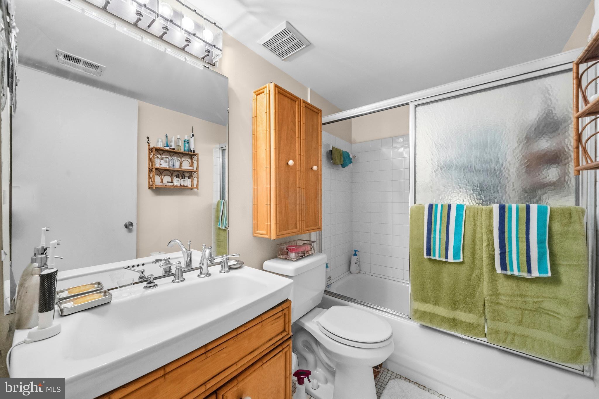 GREENBRIAR CONDO PHASE I - Residential