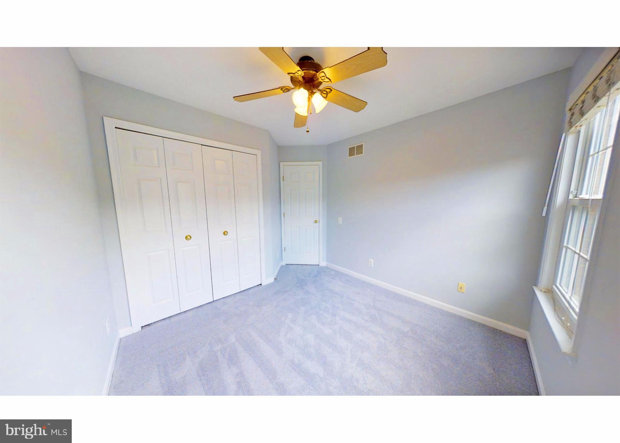 ISLAND CREEK - Residential Lease