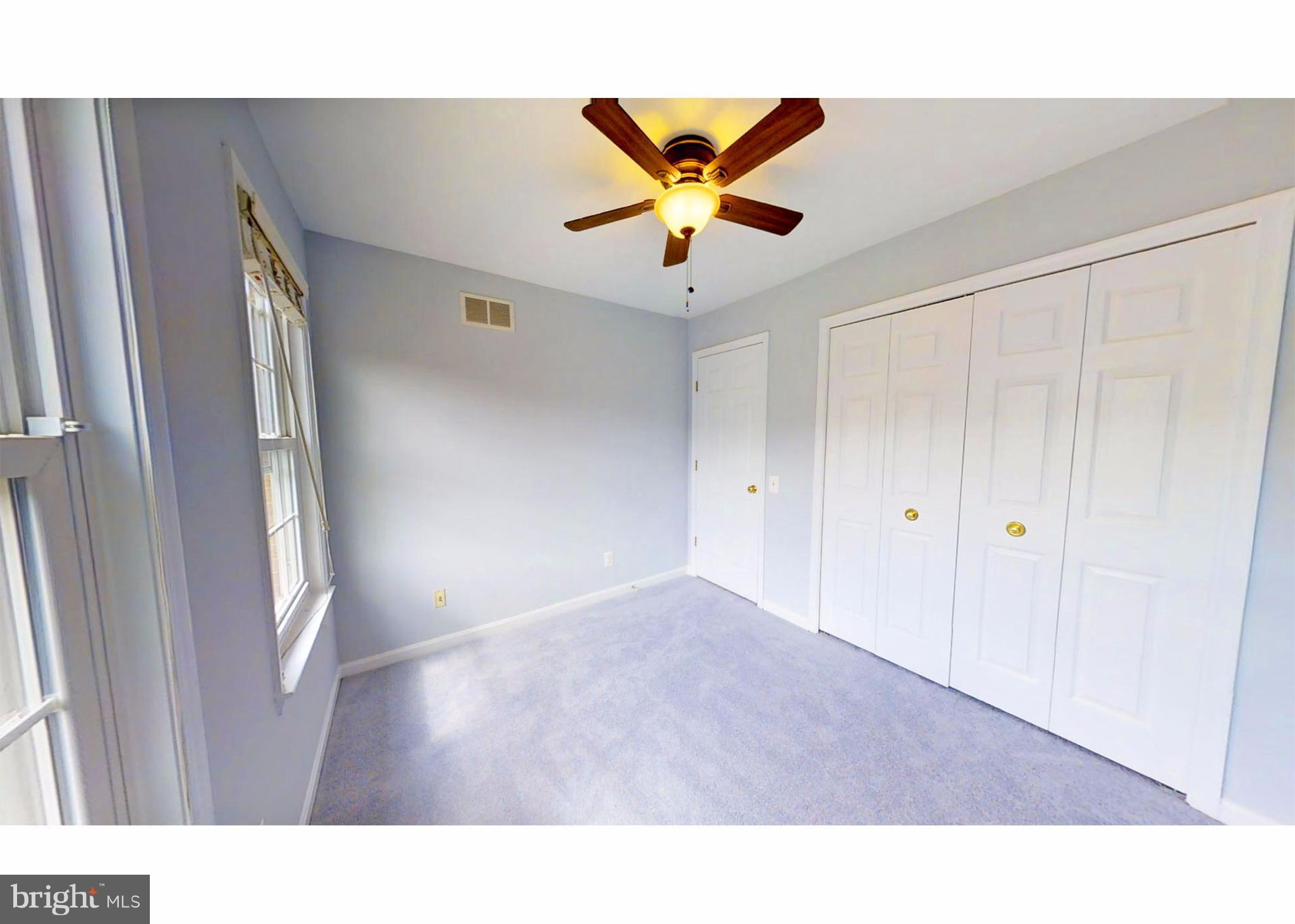 ISLAND CREEK - Residential Lease