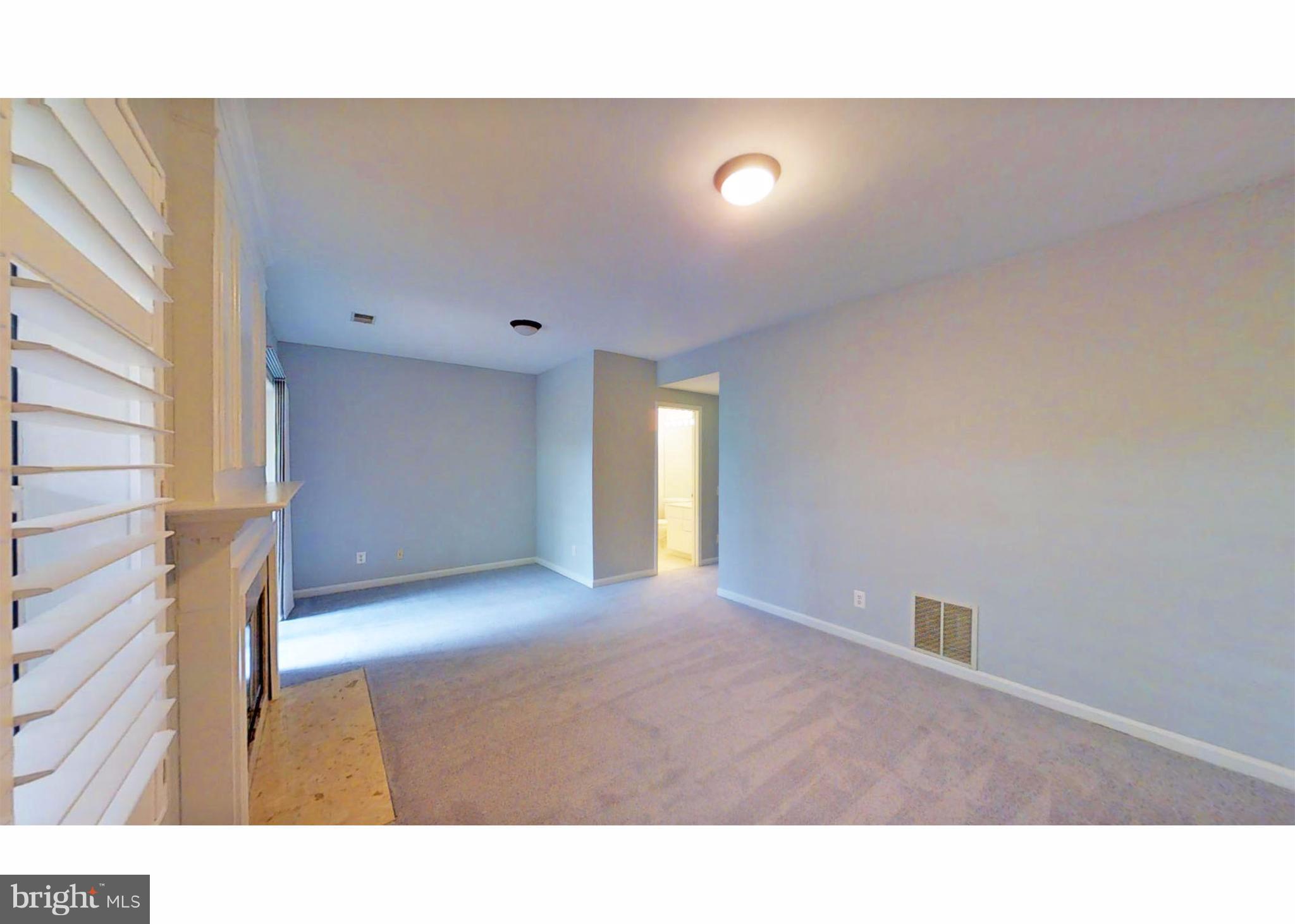 ISLAND CREEK - Residential Lease