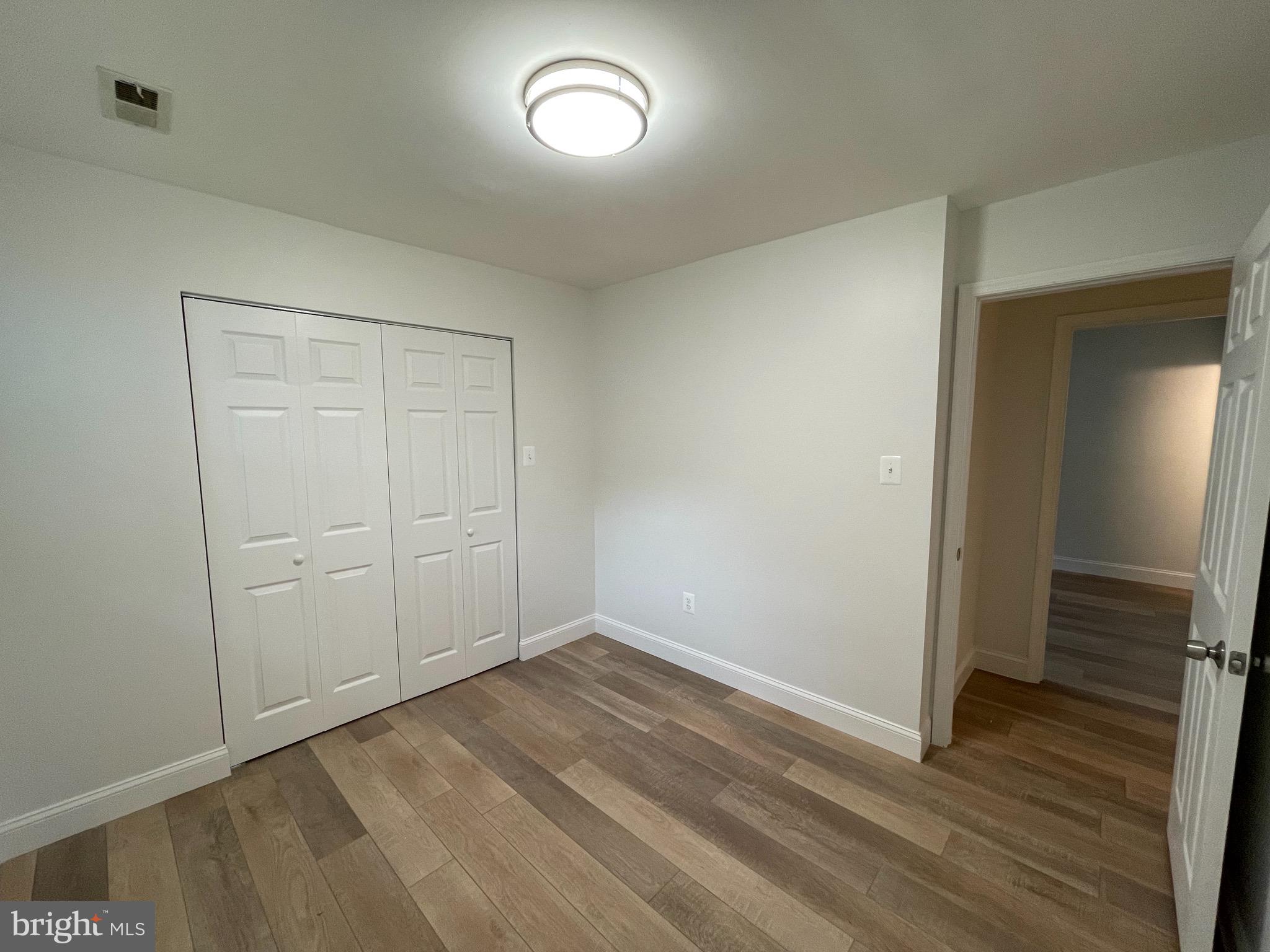 BROOKLAND ESTATES - Residential Lease