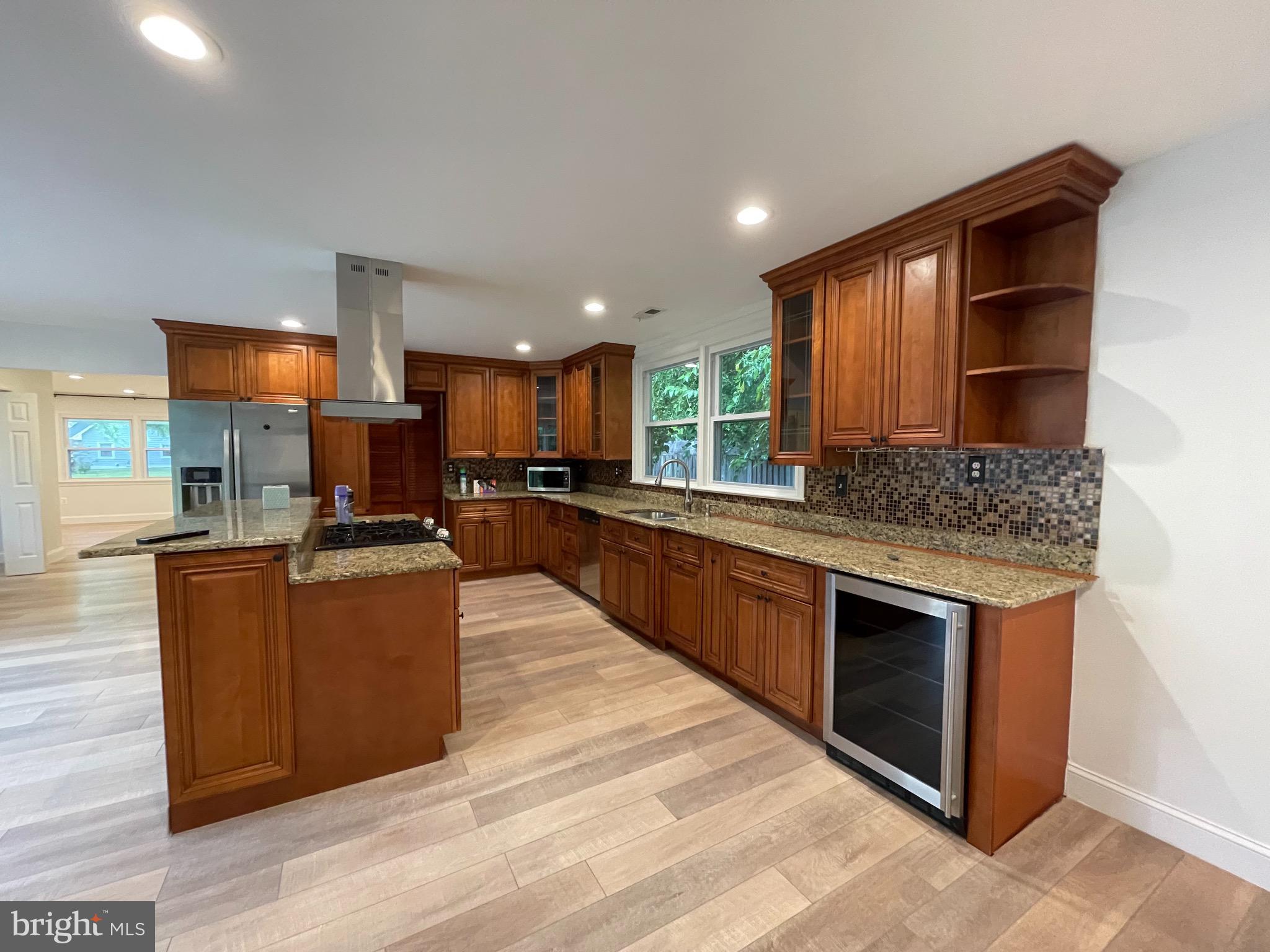 BROOKLAND ESTATES - Residential Lease