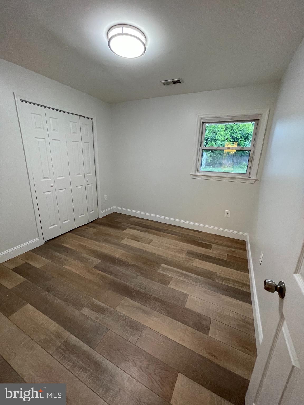 BROOKLAND ESTATES - Residential Lease